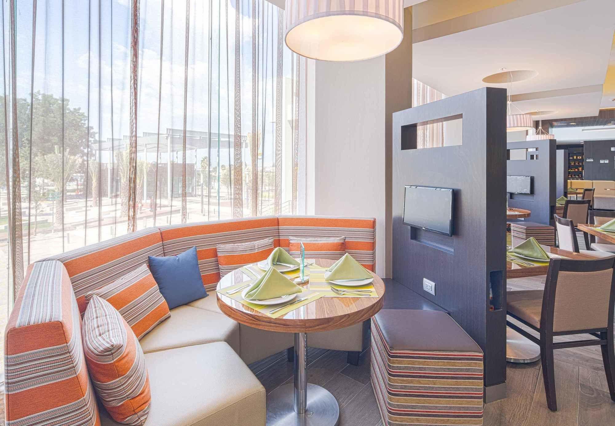 Courtyard By Marriott Saltillo Luaran gambar