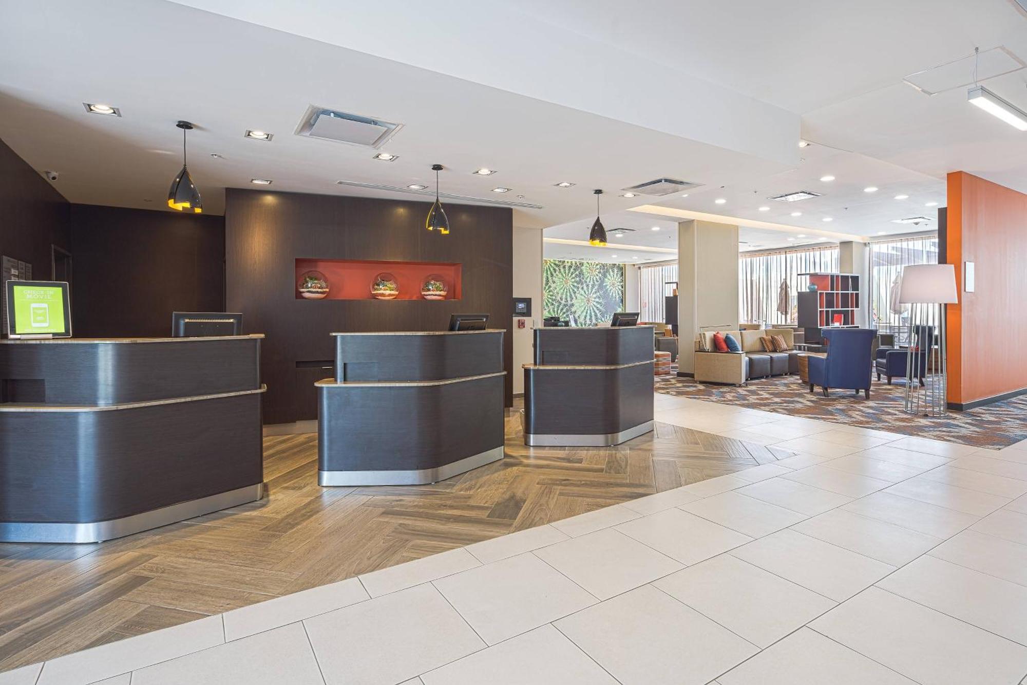Courtyard By Marriott Saltillo Luaran gambar