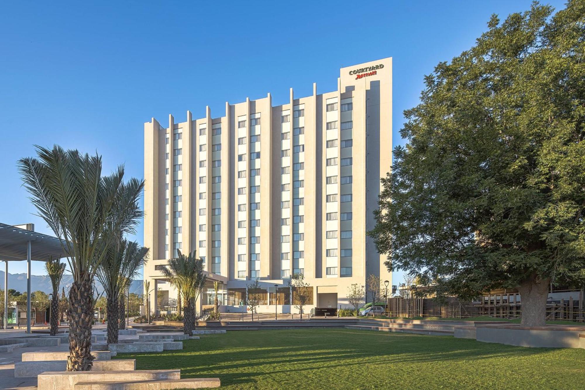 Courtyard By Marriott Saltillo Luaran gambar