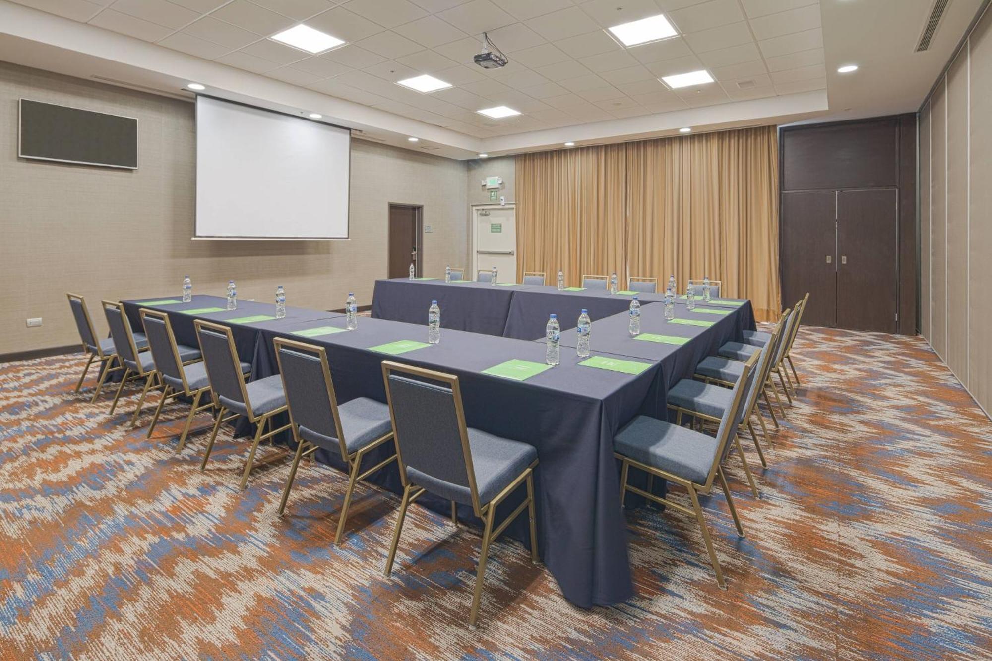 Courtyard By Marriott Saltillo Luaran gambar